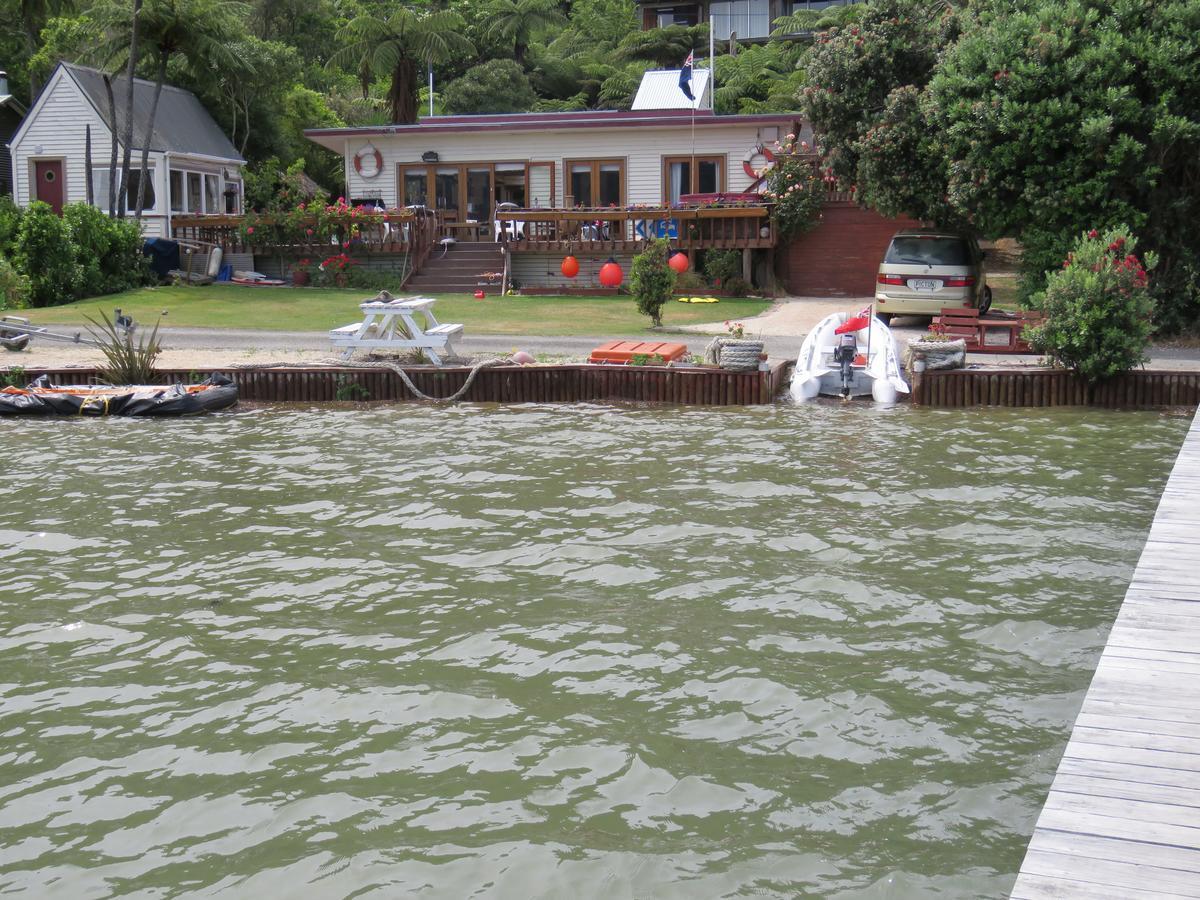 Waterfront Bed And Breakfast Picton Eksteriør bilde
